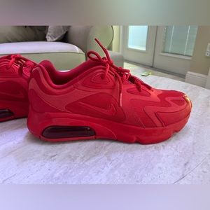 Nike AirMax Men’s Sneakers